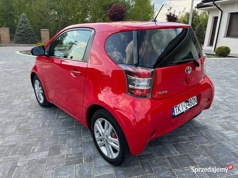 Toyota IQ 133 benzyna6 biegów Kamery CarPlay bez Daleszyce