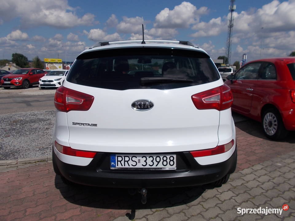 KIA SPORTAGE 16 benzyna Rok produkcji 2010 Dębica sprzedam