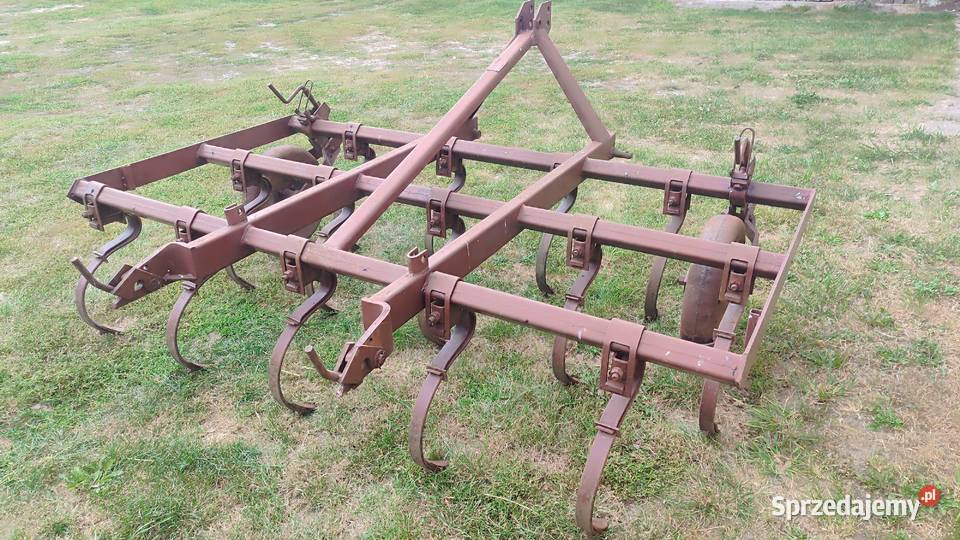 PŁug 3 skibowy Nowe elementy robocze Kultywator Białobrzegi