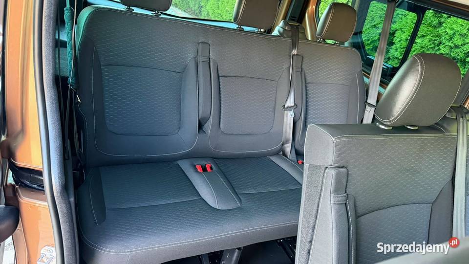 Opel Vivaro DŁUGI 9osobowy Serwisowany z Niemiec radio Opatów