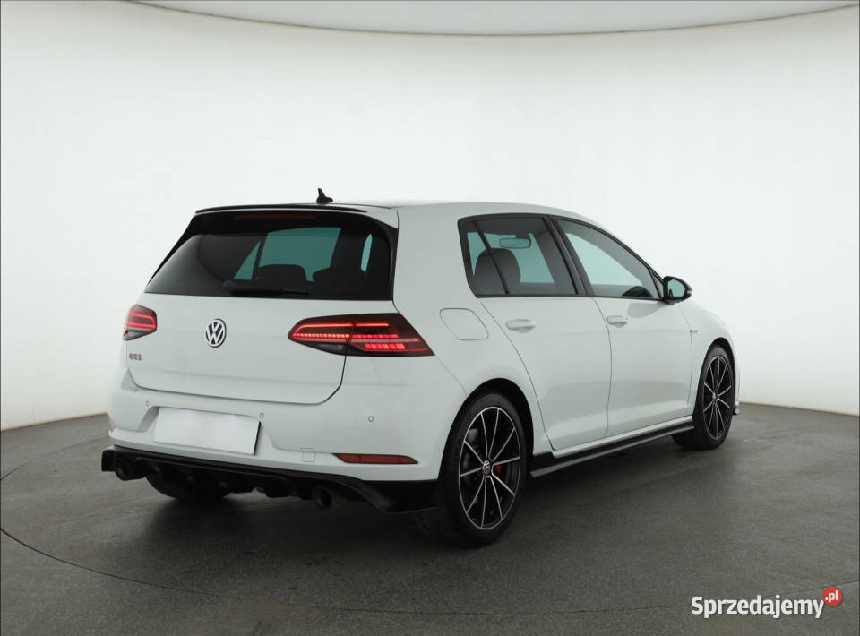 VW Golf GTI TCR skórzana tapicerka Piaseczno