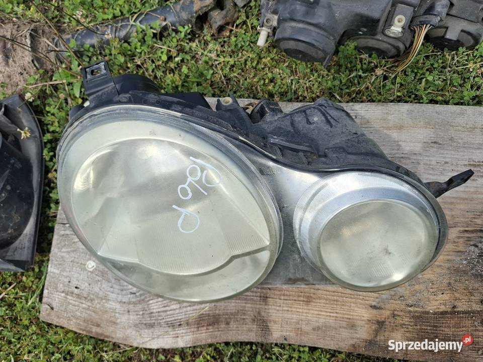 Lampa Prawa Przód Volkswagen Polo IV Valeo Wisznice