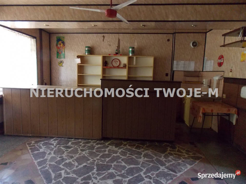 Dom wolnostojący 360m2 Ćmielów asfalt świętokrzyskie
