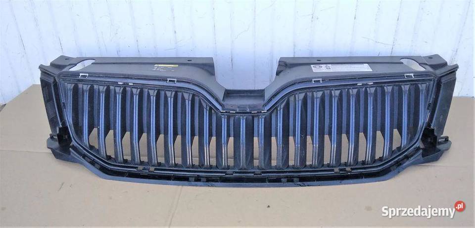 SKODA OCTAVIA III 5E0 1317 GRILL ATRAPA sprzedam