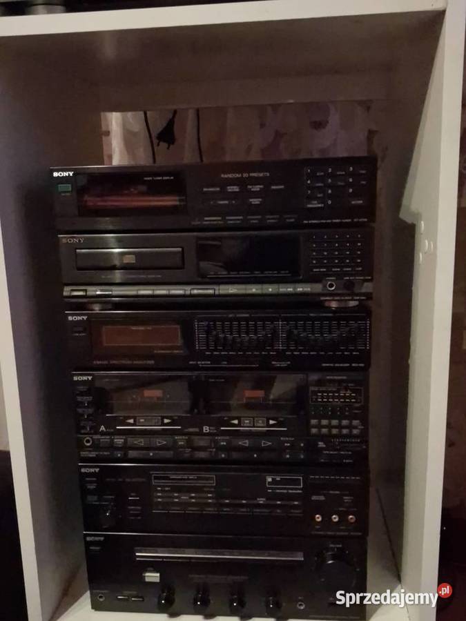 Piekna legendarna Japońską wieza Luxman 7 podkarpackie