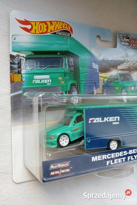 Hot Wheels Premium TT MercedesBenz 190 E 10 z