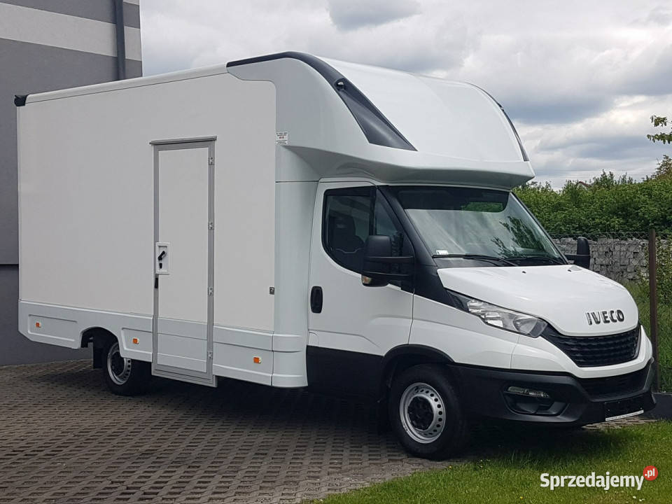 Iveco Daily KONTENER NISKOPODŁOGOWY 443x223x242 120850km Poręba