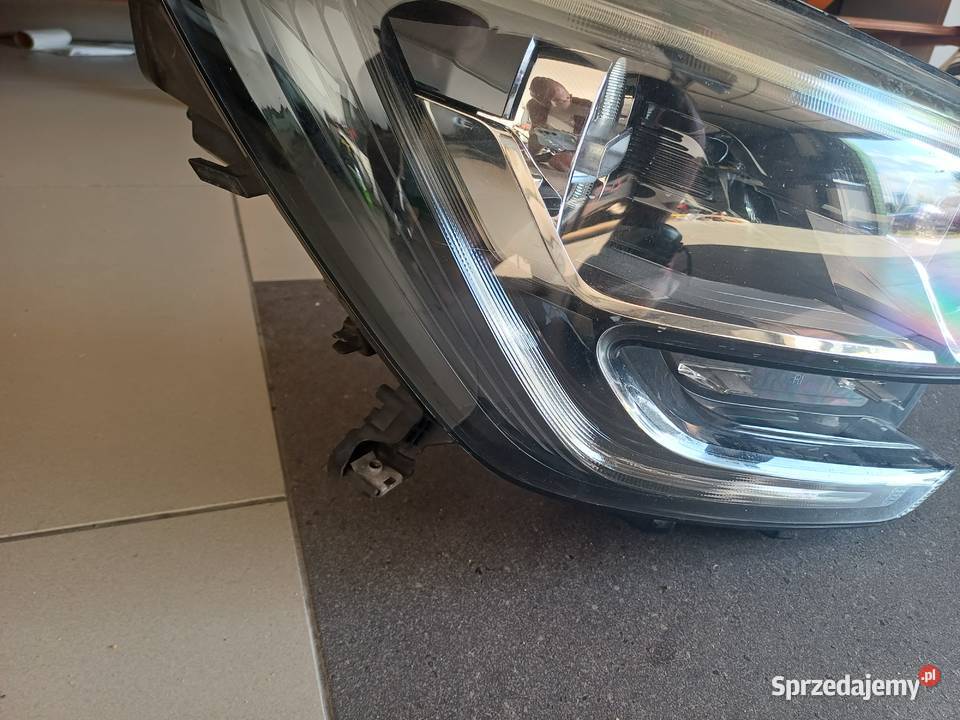 lampa Praw led Megane IV Jastrzębie-Zdrój