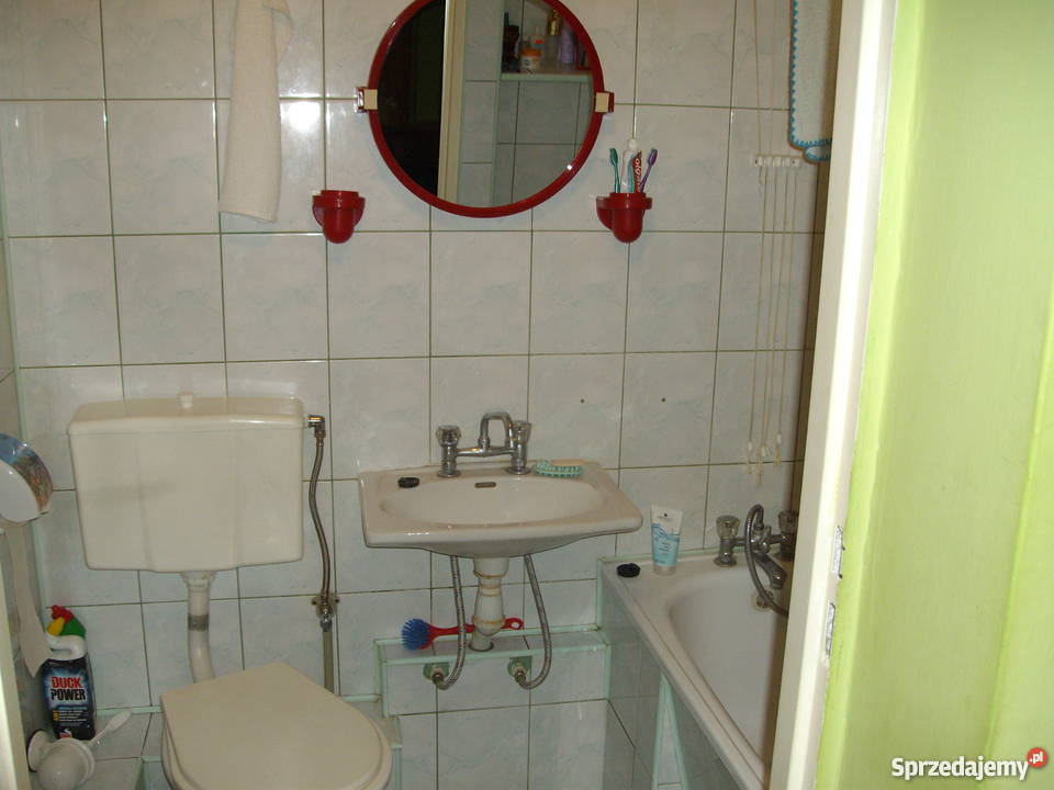 Kawalerkę na parterze sprzedam Osiedle Zacisze balkon Mława