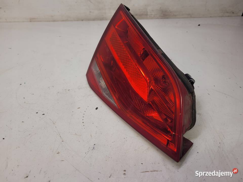 LAMPA LEWY TYŁ W KLAPE AUDI A4 B8 SEDAN osobowe sprzedam