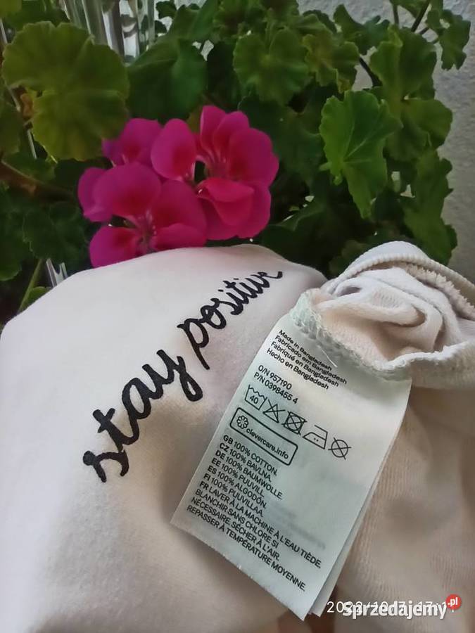 Bluza w kolorze ecru z napisem stay positive Radzyń Podlaski