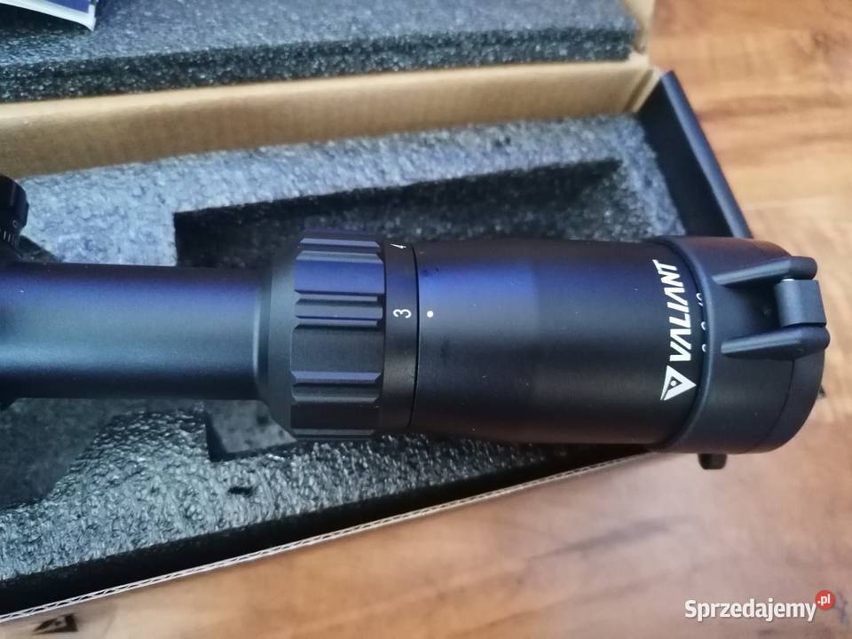 Luneta celownicza Valiant Lynx 39x40 AO SIR Sporty strzeleckie i myślistwo