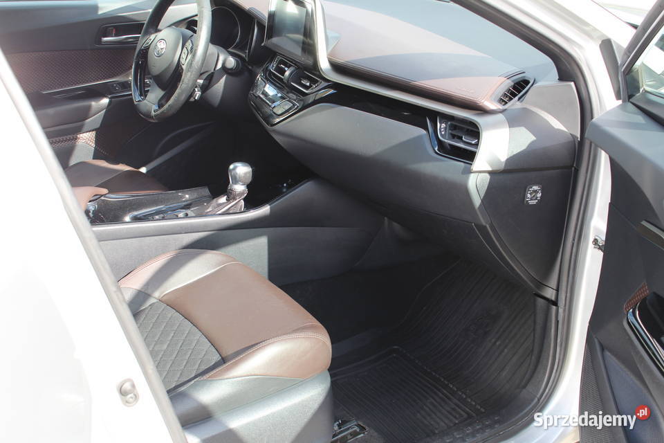 Toyota CHR 2018r 18 Hybryda Zamiana bluetooth