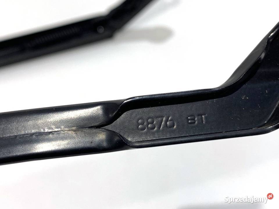 RAMIĘ WYCIERACZKI KOMPLET PRZÓD TOYOTA CHR