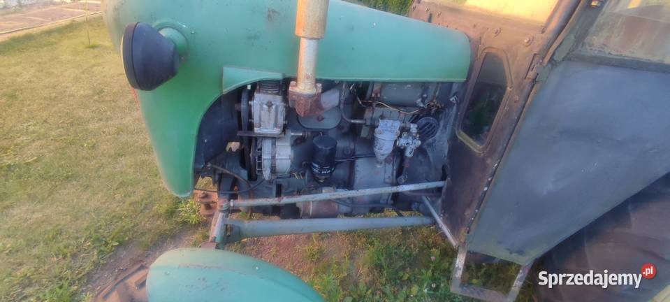 Ciągnik rolniczy c 328330 Ćmielów