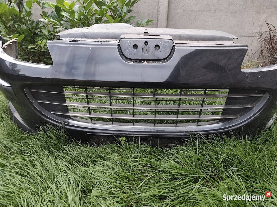 Peugeot 407 Zderzak przód