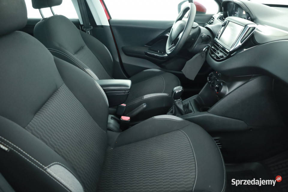 Peugeot 208 12 PureTech Piaseczno