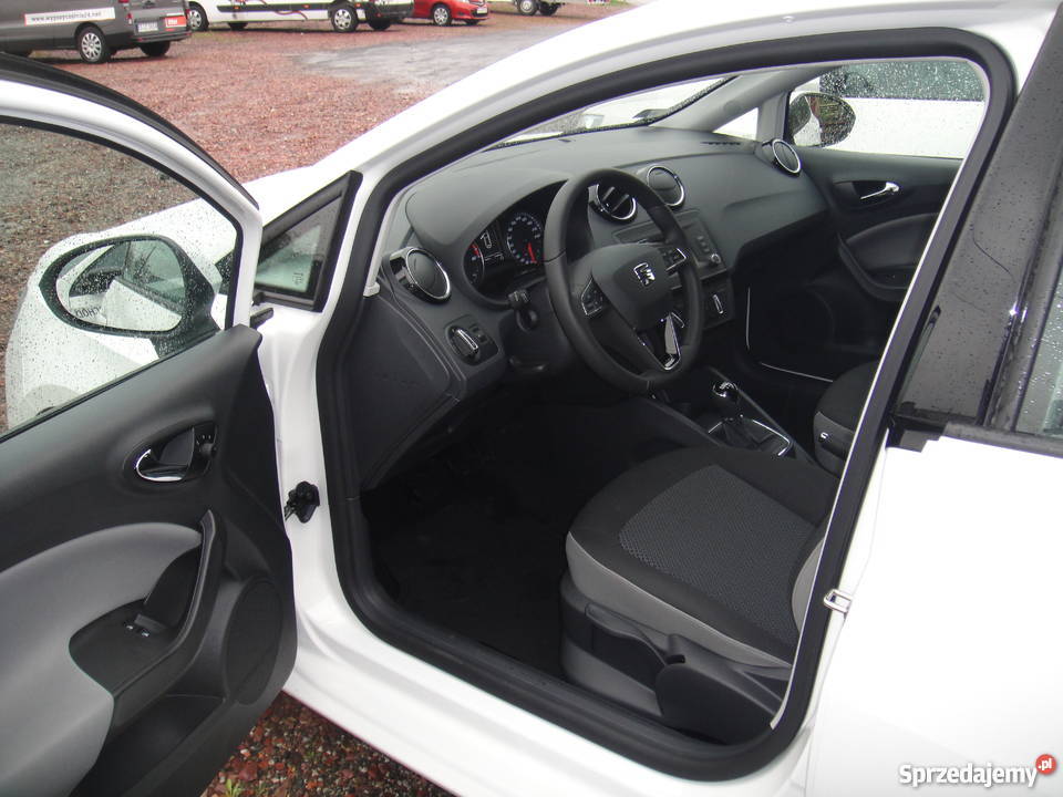 Wynajem samochodu Seat Ibiza 5D Style 12 TSI Transport Katowice