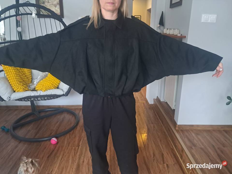 nowa czarna kurtka na podszewce rozmiar S brak Sandomierz