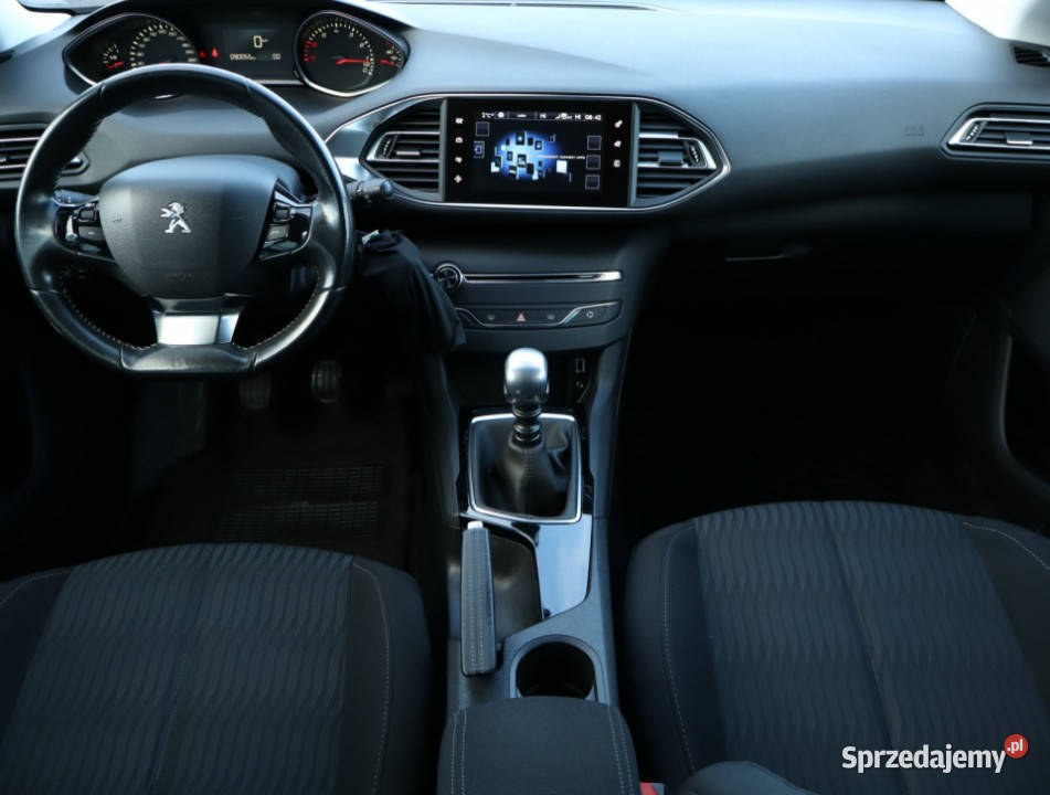 Peugeot 308 12 PureTech 90051km Lublin