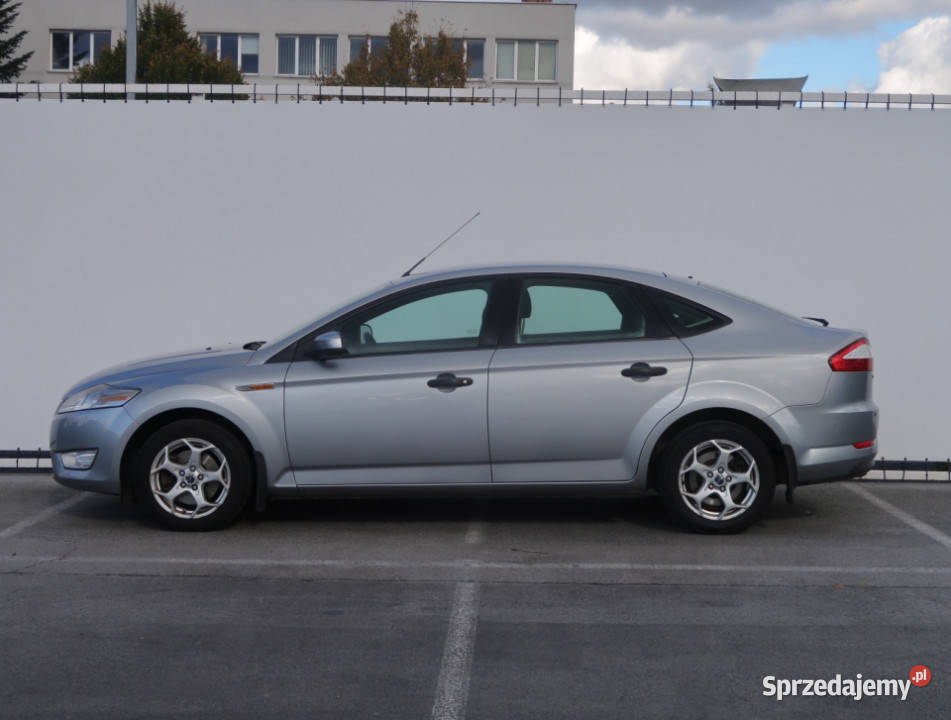 Ford Mondeo 18 TDCi Hatchback