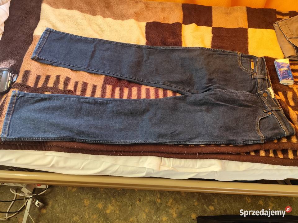 Spodnie Wrangler Texas Slim Nniebieskie W30 L 30 Wrangler Szadek sprzedam