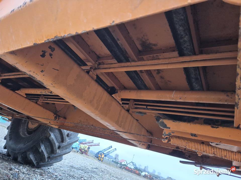 Rozrzutnik obornika Dangreville Rolland Jeantil Okrzeja sprzedam