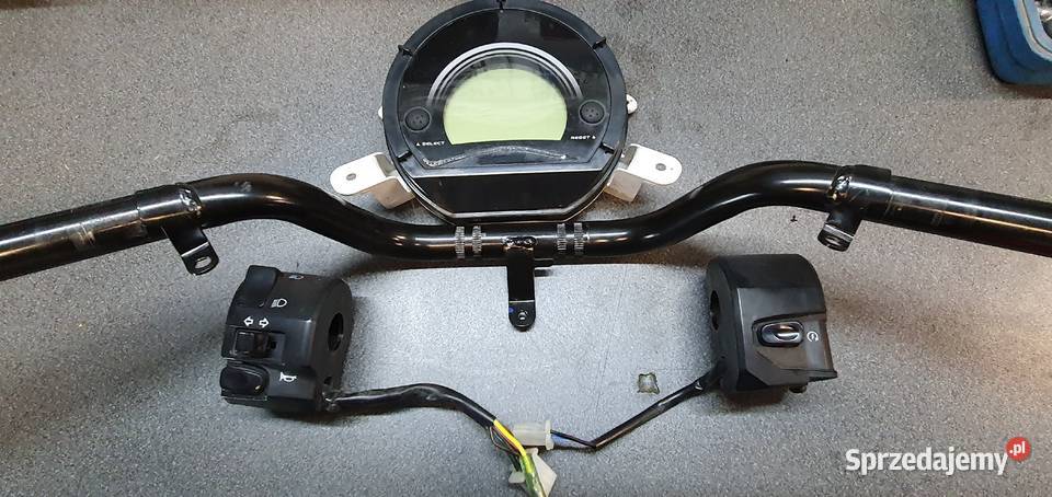 Yamaha nmax 125 2016 kierownica z przełącznikami Pozostałe Grońsko