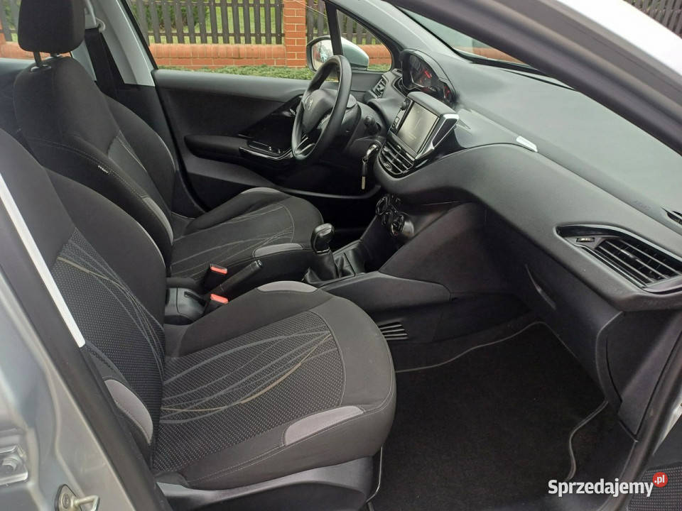 Peugeot 208 16 HDi 92 I 20122019