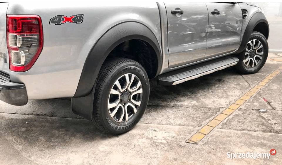 Poszerzenia Nadkoli Ford Ranger 20162022 Czarne Pasłęk sprzedam