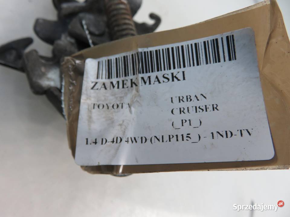 ZAMEK MASKI TOYOTA URBAN CRUISER P1