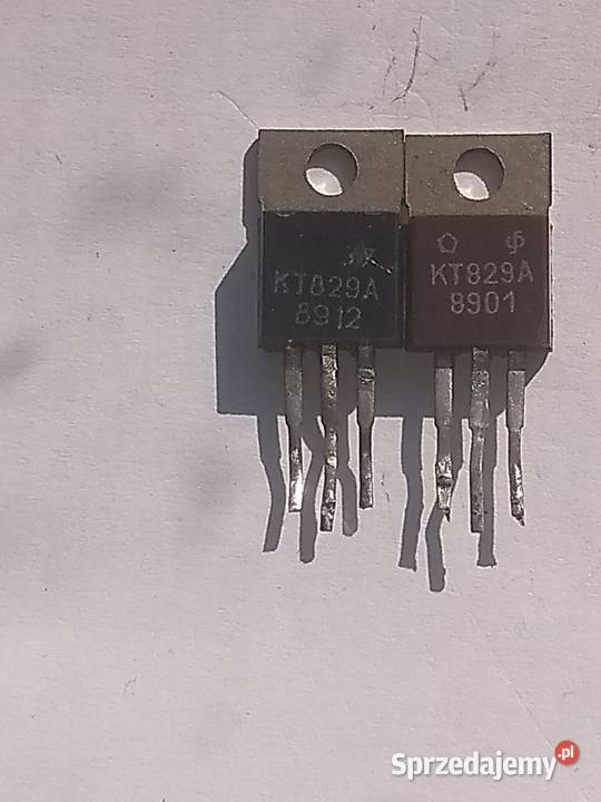 Tranzystor KT829A
