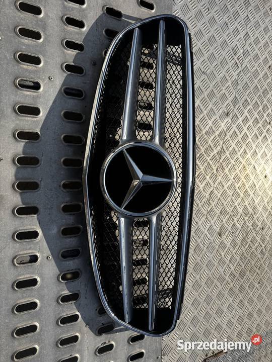 Atrapa grill Mercedes w212 2014 r lift 22 diesel Atrapy Jabłonka