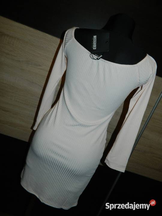 Missguided sukienka długi rękaw nude 40 Rozmiar 40(L) sprzedam
