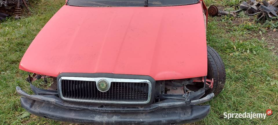 Maska grill atrapa octavia 1 I czerwona Hańsk-Kolonia