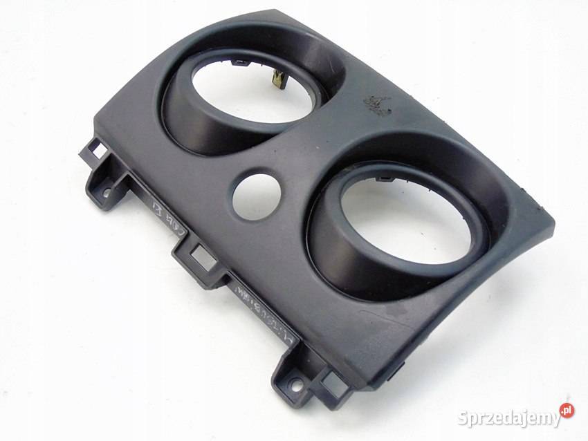 Obudowa osłona kratek nawiewu Mitsubishi Colt VI Sosnowiec