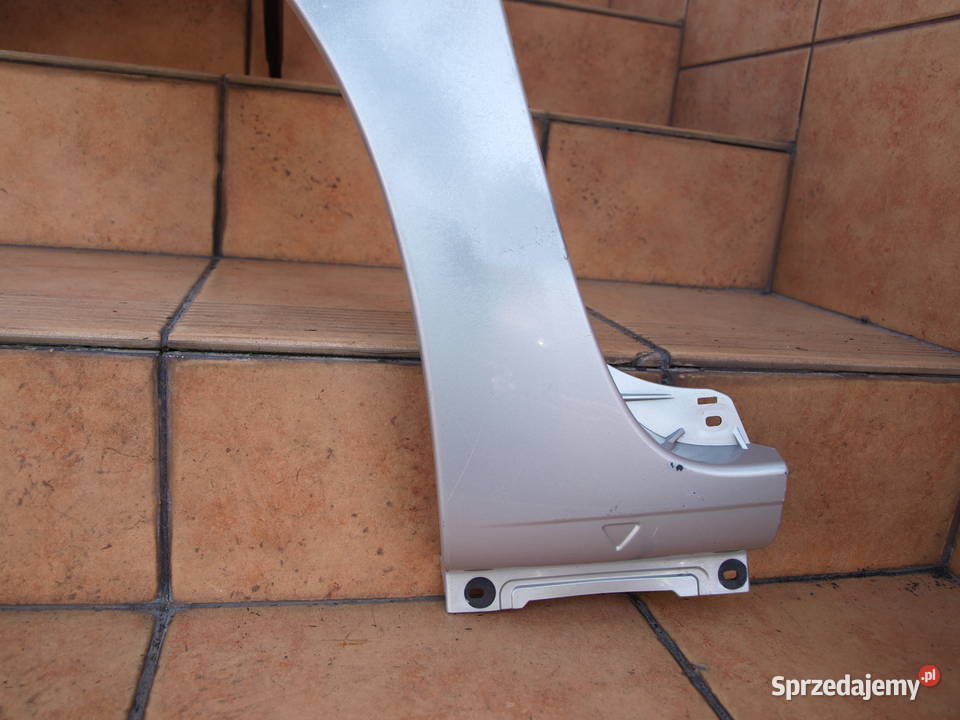 Mercedes Citan W415 błotnik lewy przód 2012 Kalisz