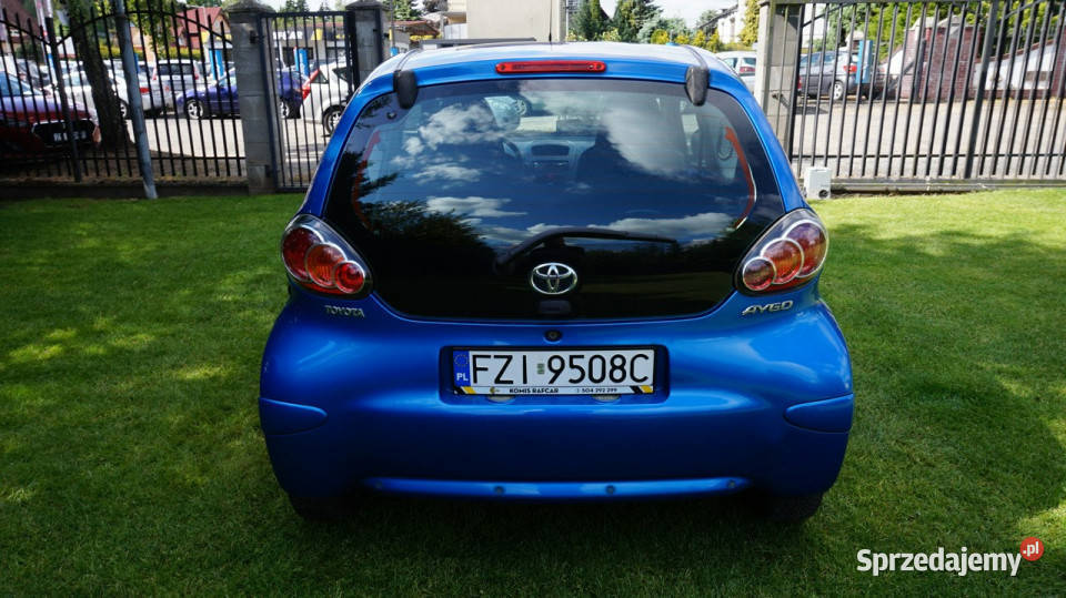 Toyota Aygo Super auto Gwarancja I 20052014 Rok produkcji 2011 Zielona Góra