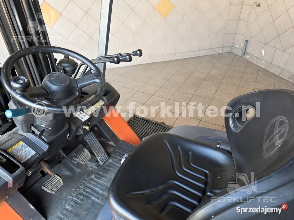 Wózek Widłowy TOYOTA 7FGF25 Triplex TOYOTA 7FG25 Wózki widłowe Lędziny