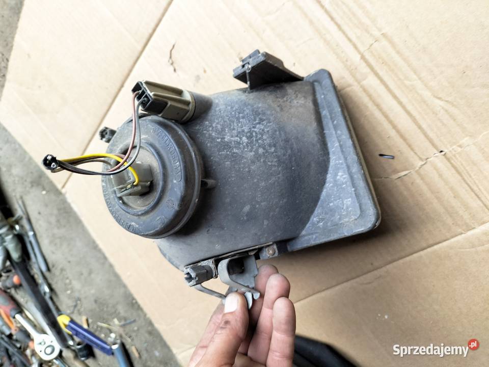 FIESTA MK3 LAMPA PRZÓD PRZEDNIA LEWA lewe lubelskie Kamień-Kolonia sprzedam