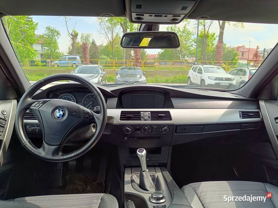 BMW e60 5 520i 22 benzyna m54 170 m pakiet 1 268888km BMW