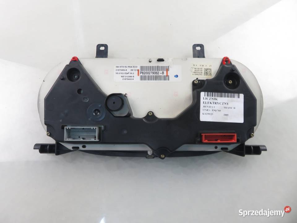 LICZNIK RENAULT TRAFIC II 19 dCi P8200279062B