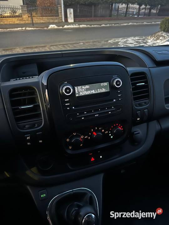 Opel Vivaro 16 CDTI 2016 L1H1 bezwypadkowy z elektryczne lusterka sprzedam