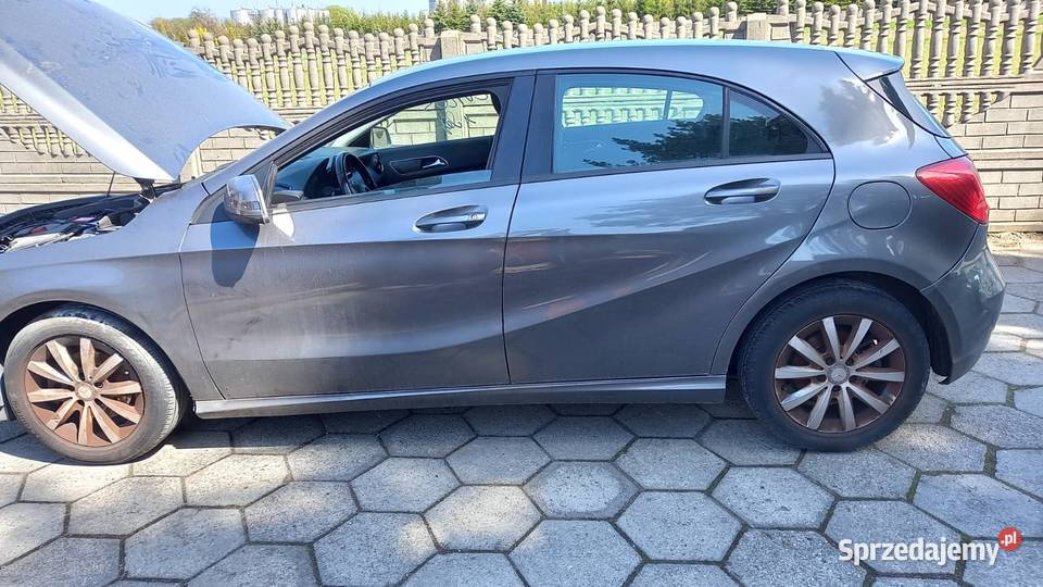 MercedesBenz Klasa A W176 15 Mercedes A180CDI centralny zamek