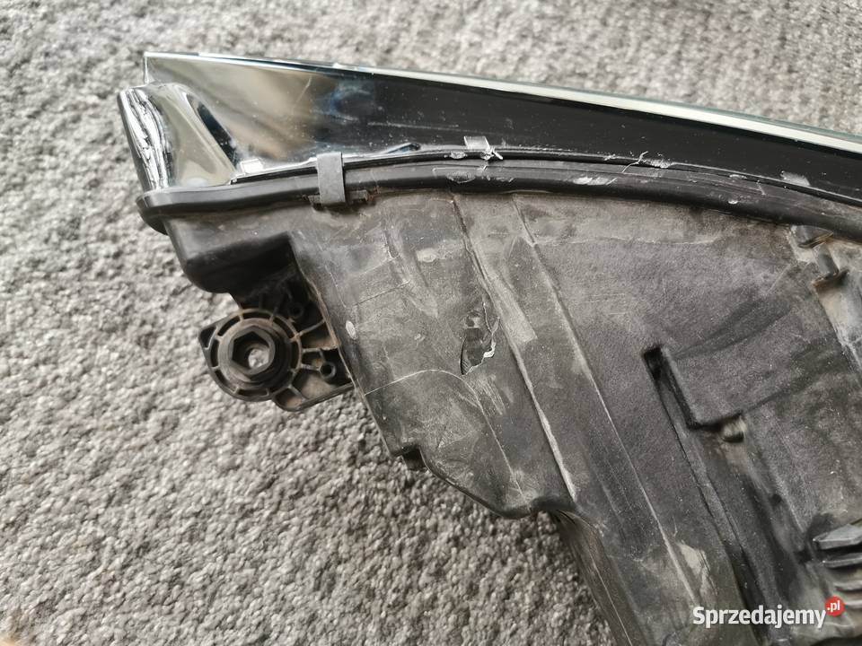 AUDI ETRON 4KE LAMPA FULL LED PRAWA 4KE941040 Pielgrzymka