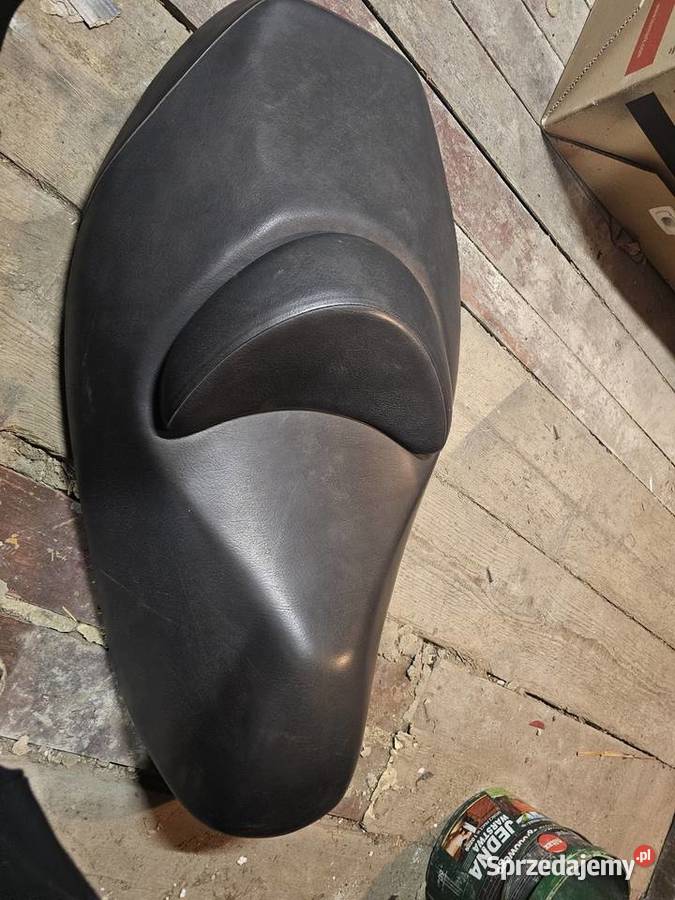 Suzuki Burgman 125 K7 siedzenie kanapa fotel Jelenia Góra