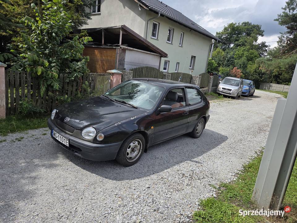 TOYOTA COROLLA 13 BENZ 1998 R Oława