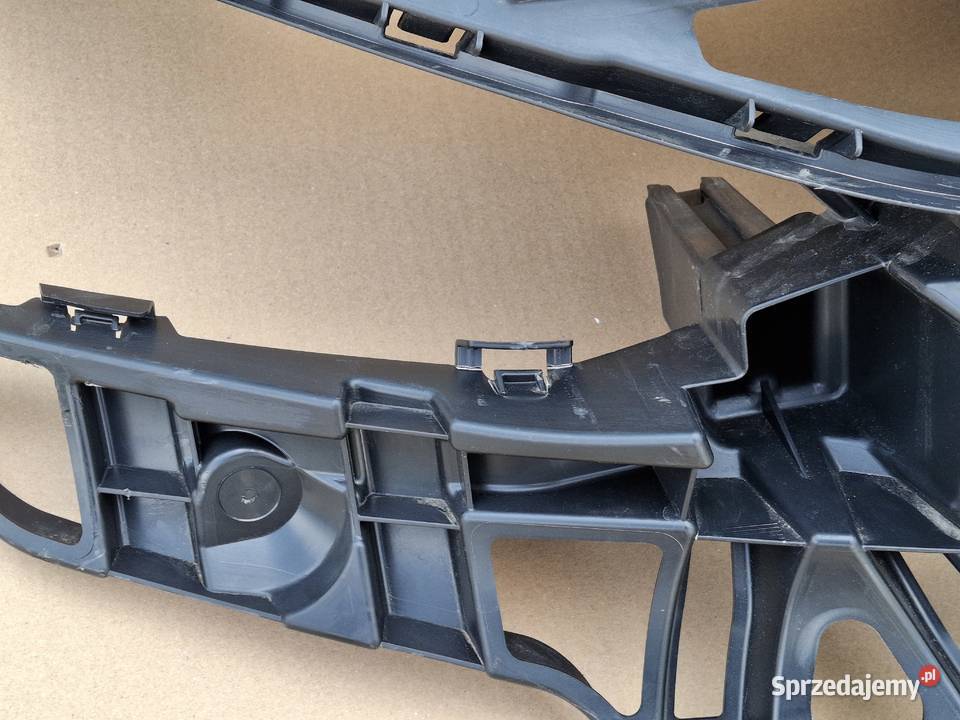 SEAT CUPRA BORN WZMOCNIENIE GRILLA ZDERZAKA lubuskie Bieleń sprzedam