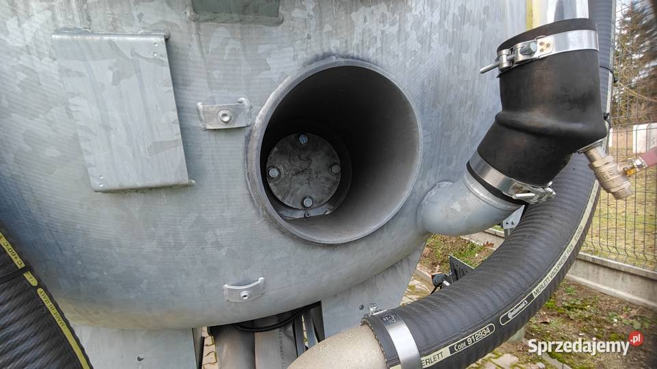 Wóz asenizacyjny 12600 Pichon z homologacją