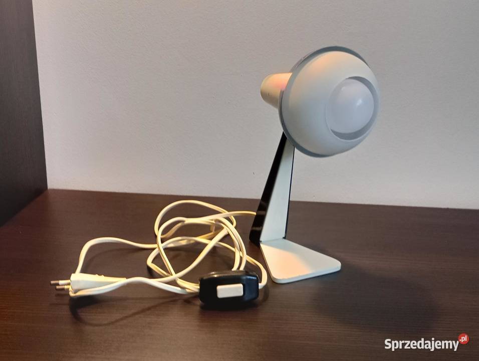 Lampka nocna wyprodukowana w PRL ZAOS Wilkasy